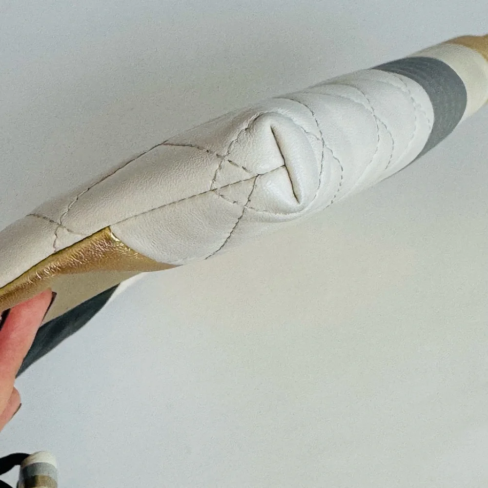 Authentic CHANEL Lambskin Colorblock Clutch - Picture 8 of 14